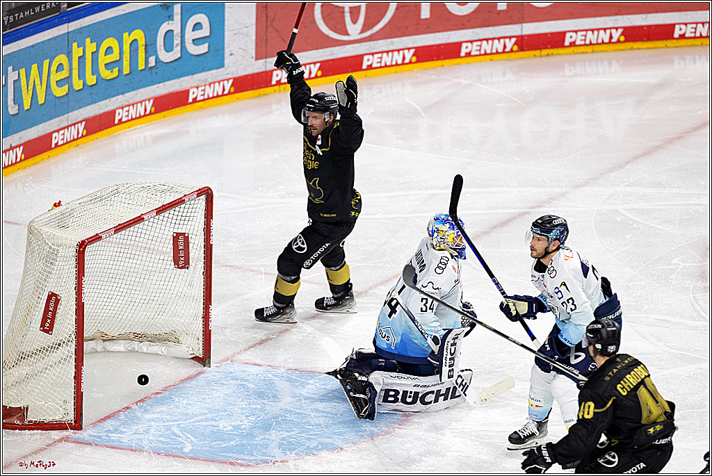PENNY DEL;  Kölner Haie - ERC Ingolstadt; Köln, 25.11.2022